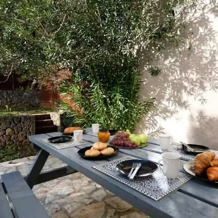 Ninos Corfu Villa *